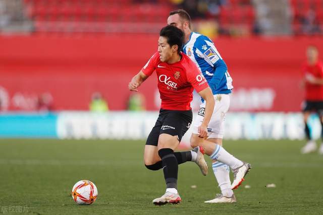 俱乐部杯-吕俊虎15分青岛不敌首钢 杰曼19分