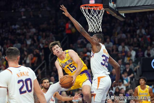 浓眉36+15+8里夫斯26+16 国王遭湖人四杀6连败